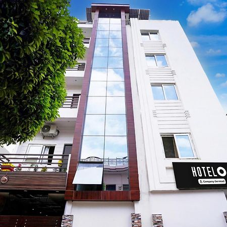 Super Hotel O Blw Kakarmatta Near Banaras Junction バラナシ エクステリア 写真